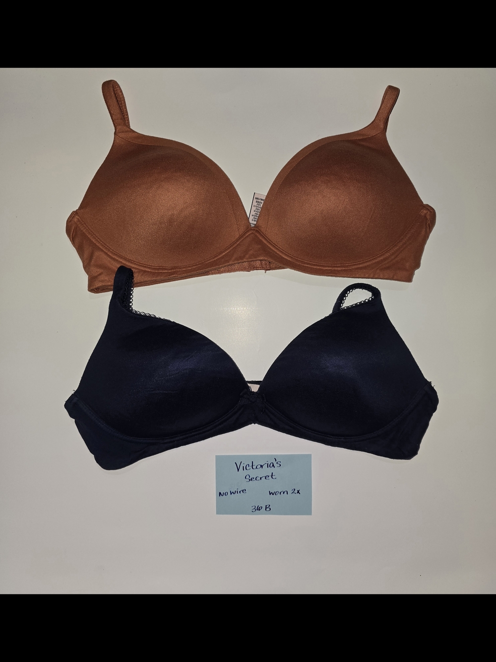 Victoria's Secret Molded T-Shirt Bras - Rust Brown & Navy